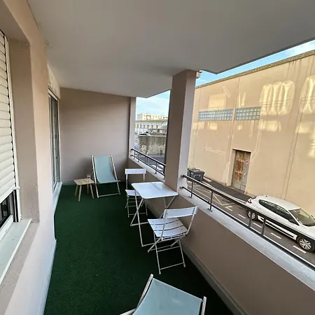 Petit Appart Cosy En Centre Ville Sete Exterior photo